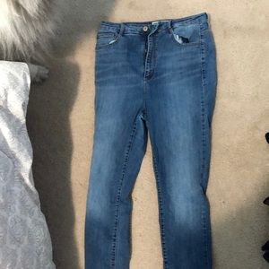 Skinny high rise jeans